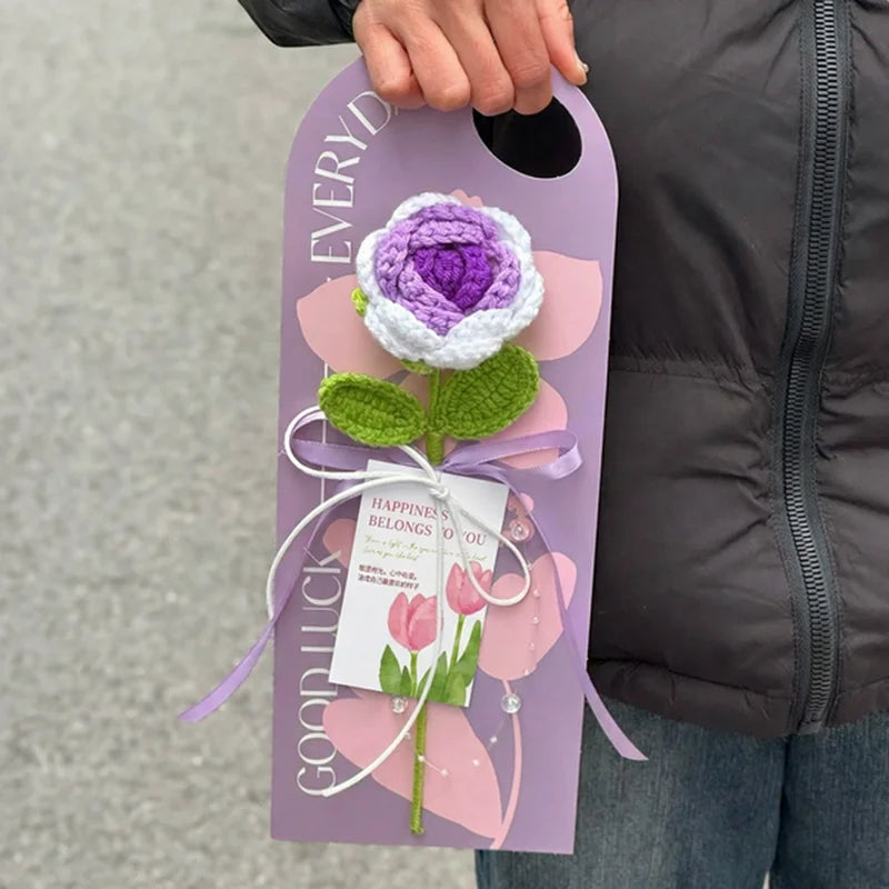 Mini Bouquet Poupée Diplômée au Crochet